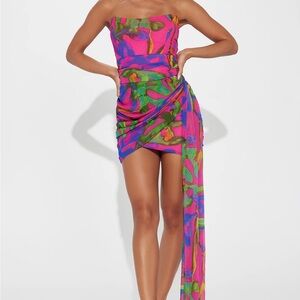 Fashion Nova Multicolor Strapless Dress